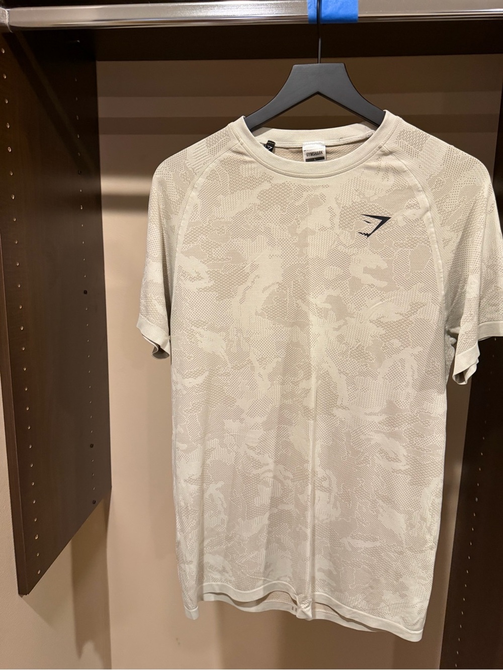 Gymshark Men’s Short-Sleeve Crew Tee in Light Sand Camo